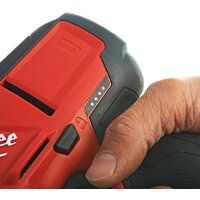 Milwaukee M12 CHZ-402C FUEL 4933446950 (с 2-мя АКБ, кейс) Image #5